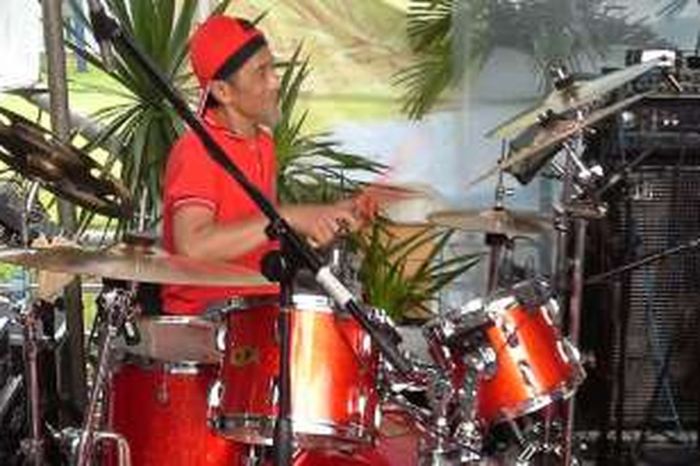 Kronologi Meninggalnya Yaya Moektio Eks Drummer God Bless